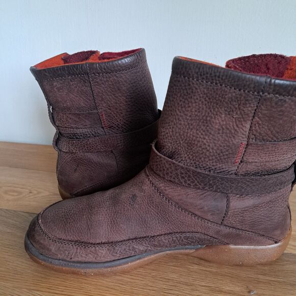 Chaco Hopi Boots Women’s 8 Brown Leather Wool Lined Ankle Pull On Chelsea Comfy - Picture 7 of 11